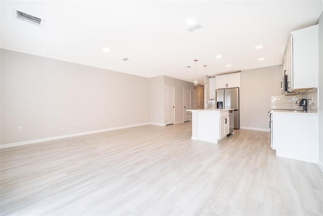 Building Photo - 4382 Campsite Lp