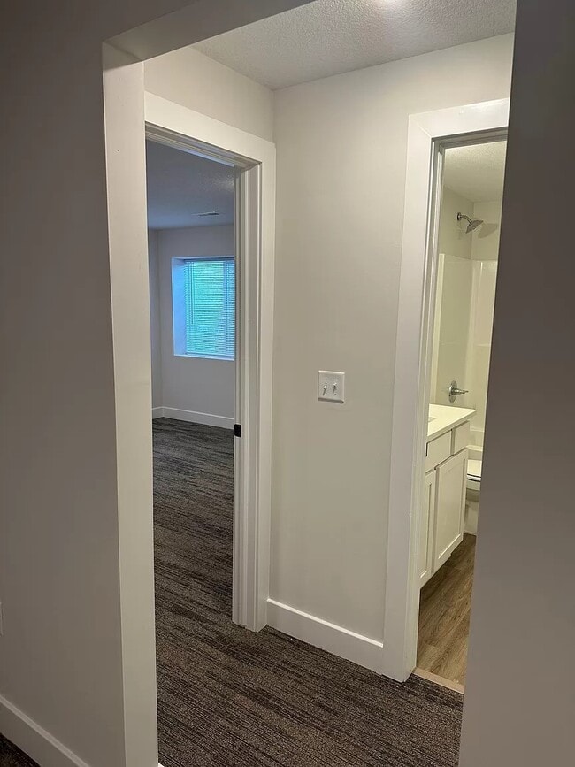 Building Photo - 1128 N Joye St