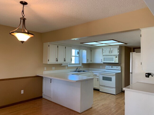 Building Photo - Home for rent by Capital Property Management
