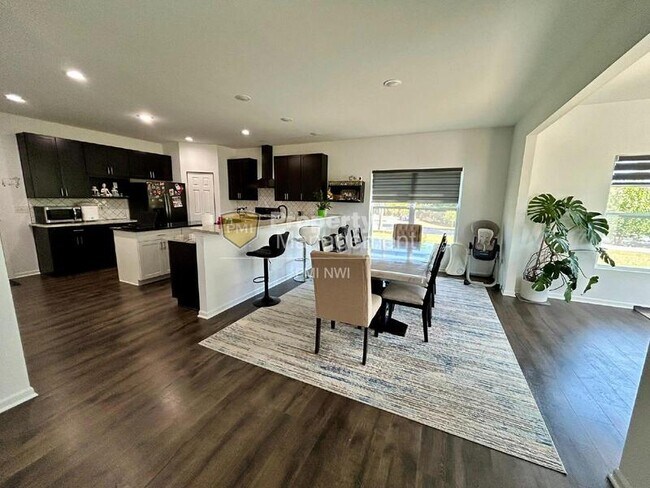 Building Photo - 5625 Burr Rdg Cir