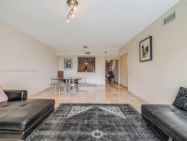 Building Photo - 3330 NE 190th St