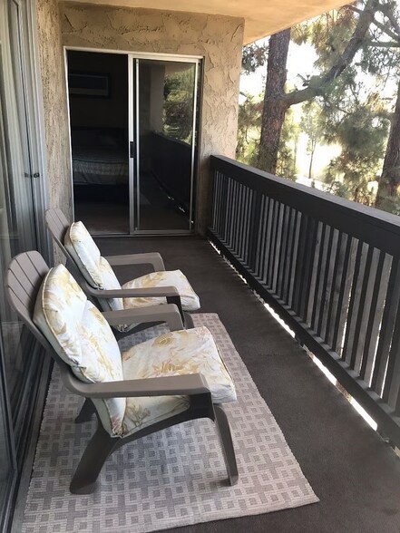 Building Photo - 6202 Friars Rd