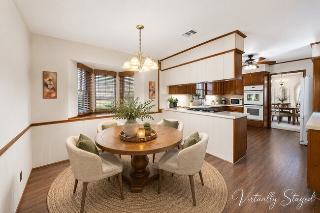 Building Photo - 4912 Goose Creek Dr