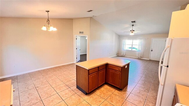 Building Photo - 8211 Cozumel Ln