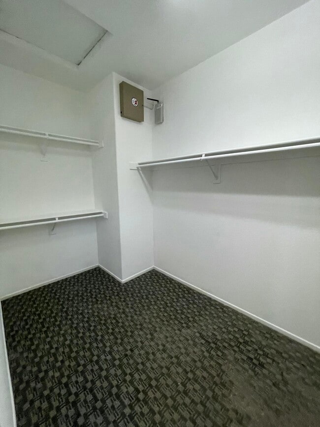 Building Photo - 1122 Oro Ridge