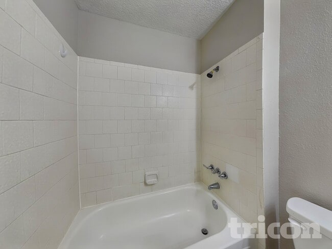 Building Photo - 5442 Gold Rush Dr NW