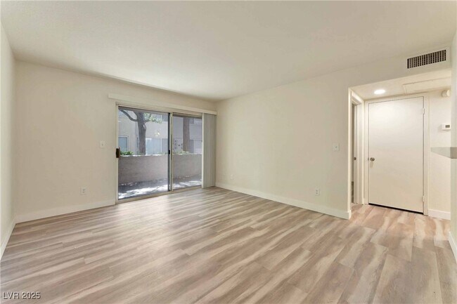 Building Photo - 5259 Caspian Springs Dr