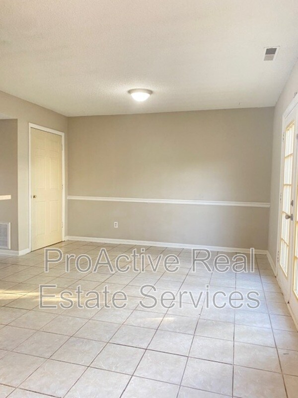 Building Photo - 1321 Ruddy Oak Ct