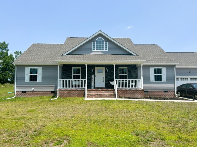 Building Photo - 1133 Little Fork Rd