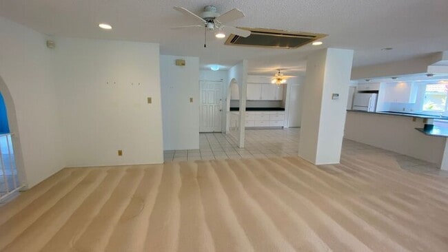 Building Photo - 46-290 Kalali Street