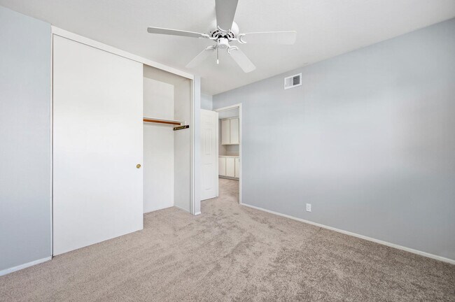 Building Photo - 945 Finnell Way
