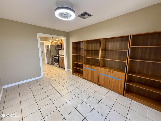 Building Photo - 763 Espada Dr