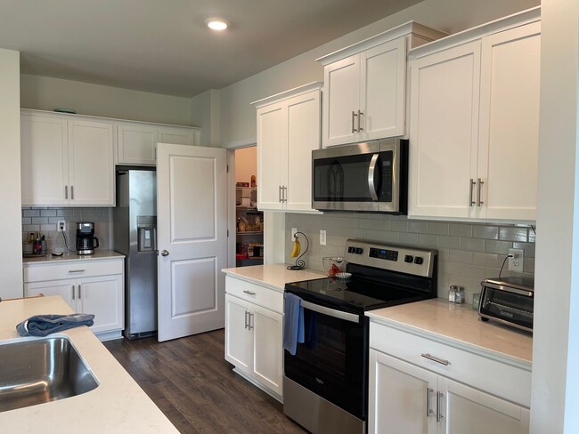 Building Photo - New Construction 4BR 2.5BA | The Falls at ...