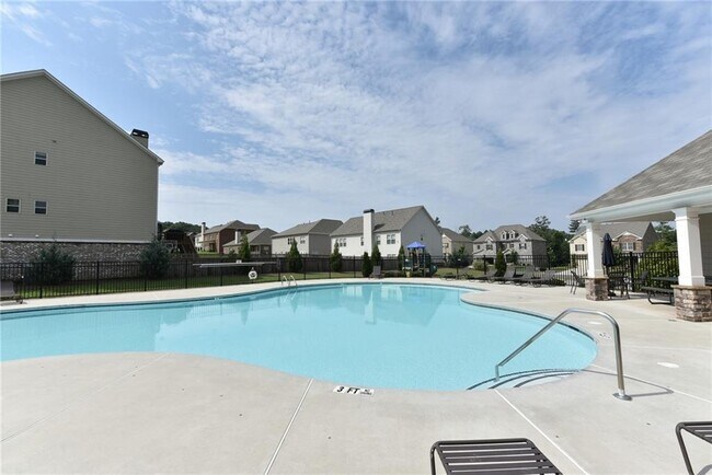 Building Photo - 4228 Woods Creek Ln