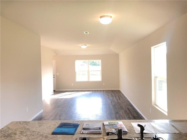 Building Photo - 1296 S Springfield Dr