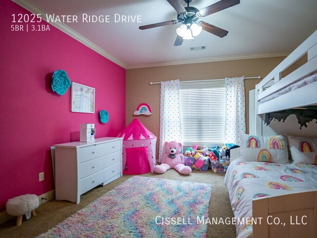 Building Photo - 12025 Water Ridge Dr