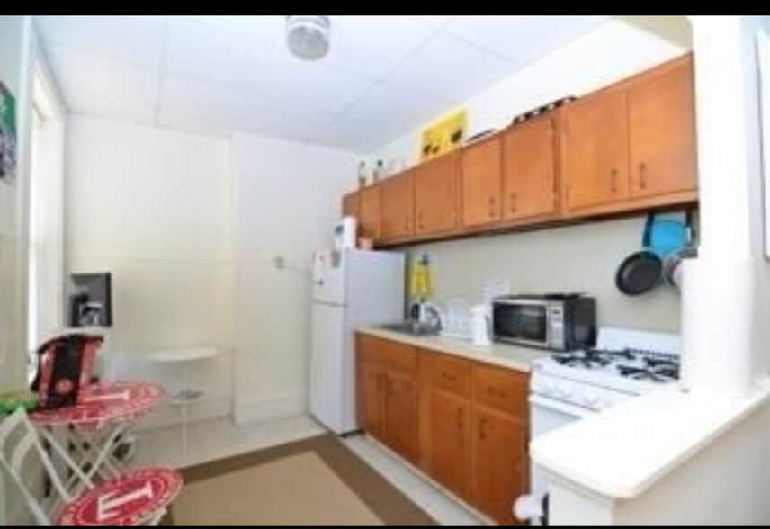 Building Photo - 19 Fayette St