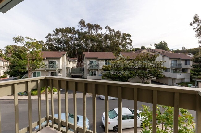 Building Photo - 7056 Park Mesa Way