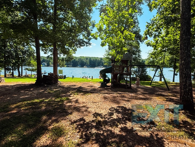 Building Photo - Welcome to Your Fresh Start at 139 Cookout...