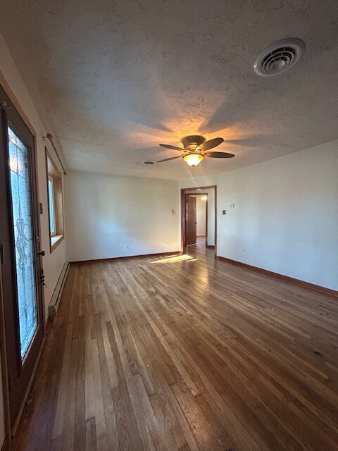 Primary Photo - "Charming 3-Bed Retreat on Kendrick Ford Road - Cozy 814 Sq Ft in Front Royal!"