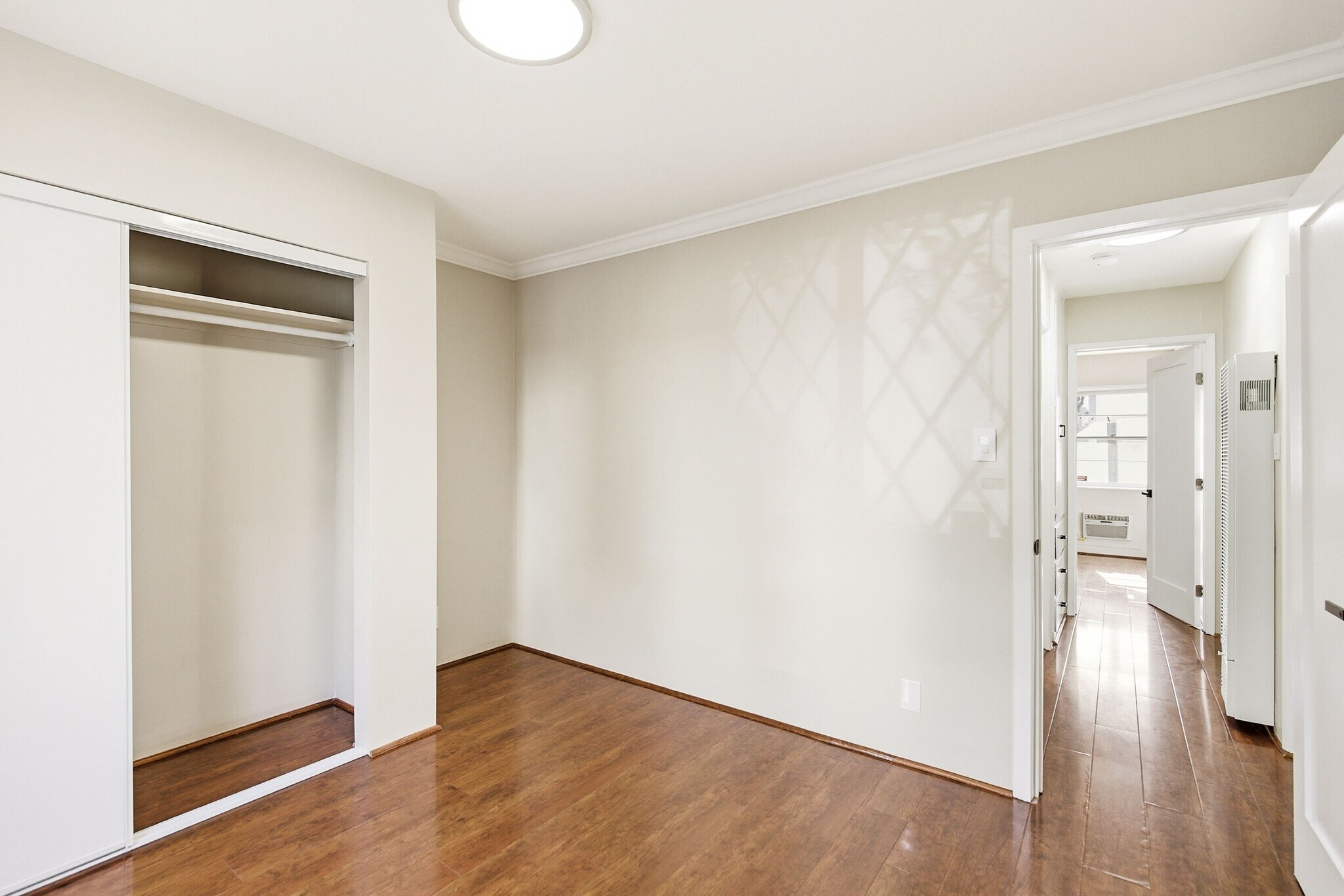 Building Photo - 12334 Moorpark St