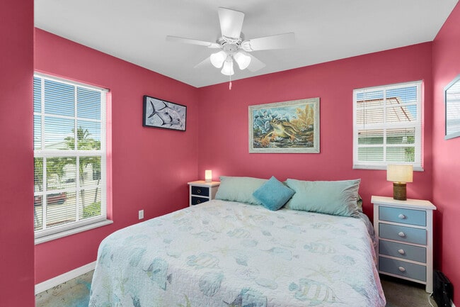 Building Photo - 21 Poinciana Dr