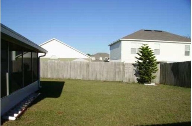 Building Photo - 14528 Lake Price Dr