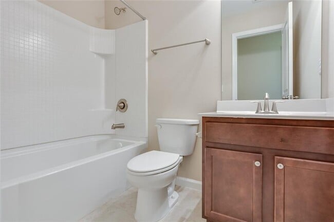 Building Photo - 809 Ivy Vine Pl