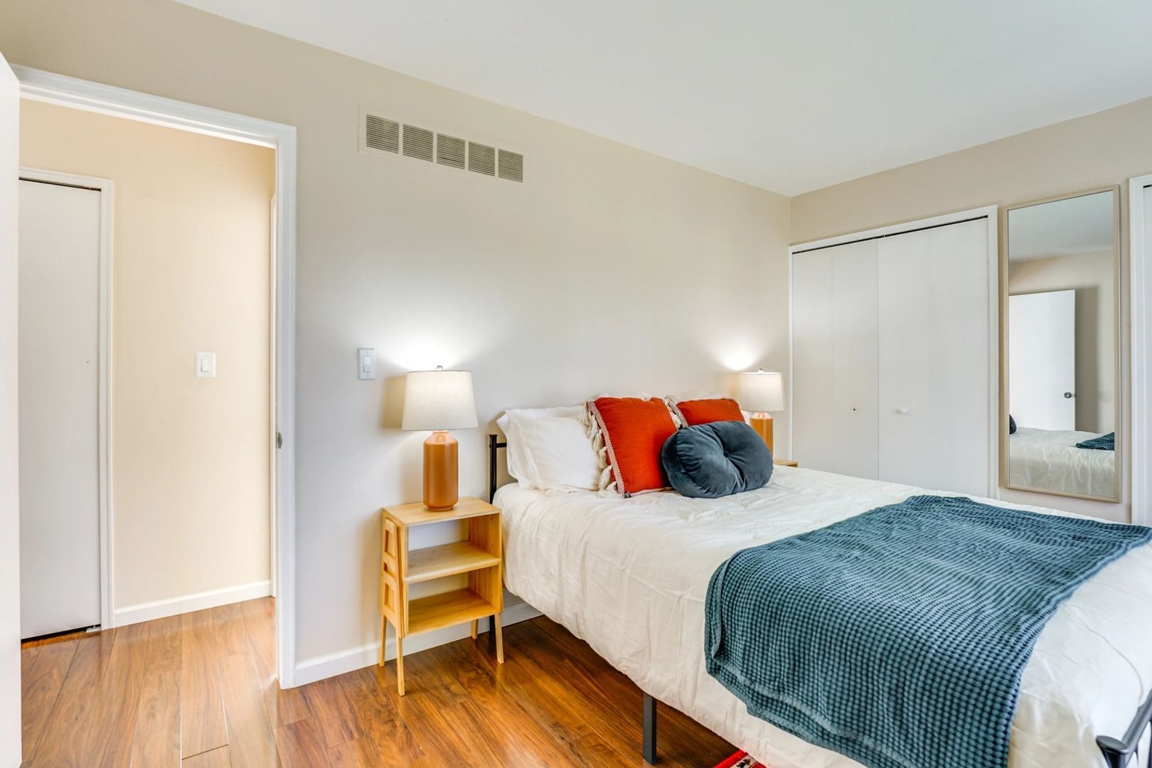 Building Photo - 8941 Shawn Dr