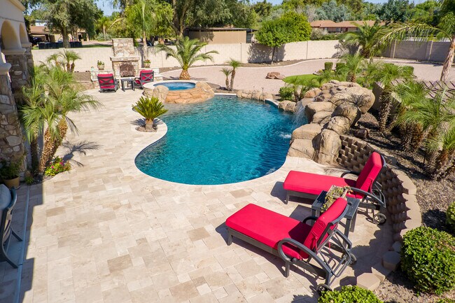 Building Photo - 12131 E Cloud Rd