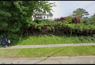 Building Photo - 57 S Highland Ave