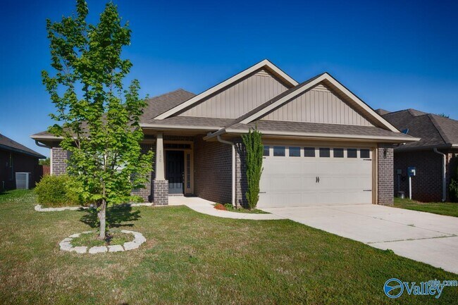 Building Photo - 130 Tybee Dr