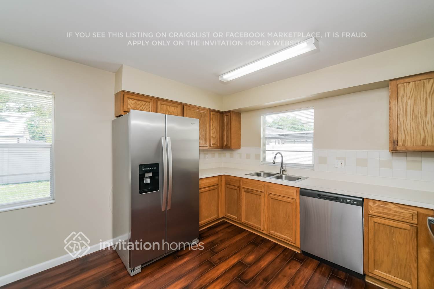 Building Photo - 341 Santiago Ct