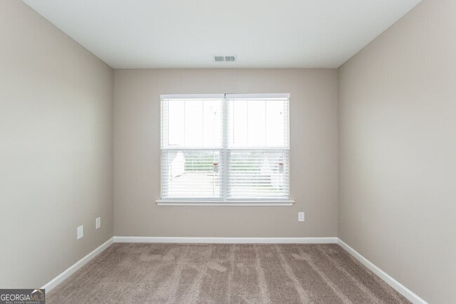 Building Photo - 542 Fieldcrest Dr