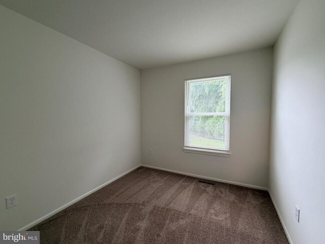 Building Photo - 6124 Majors Ln