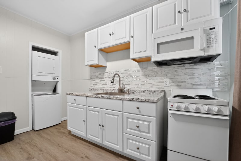 Building Photo - 3127 Lawnview Ave