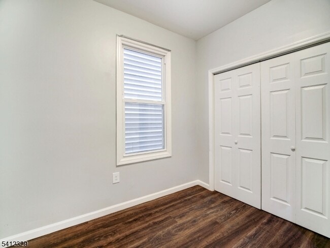 Building Photo - 209 N 4th St