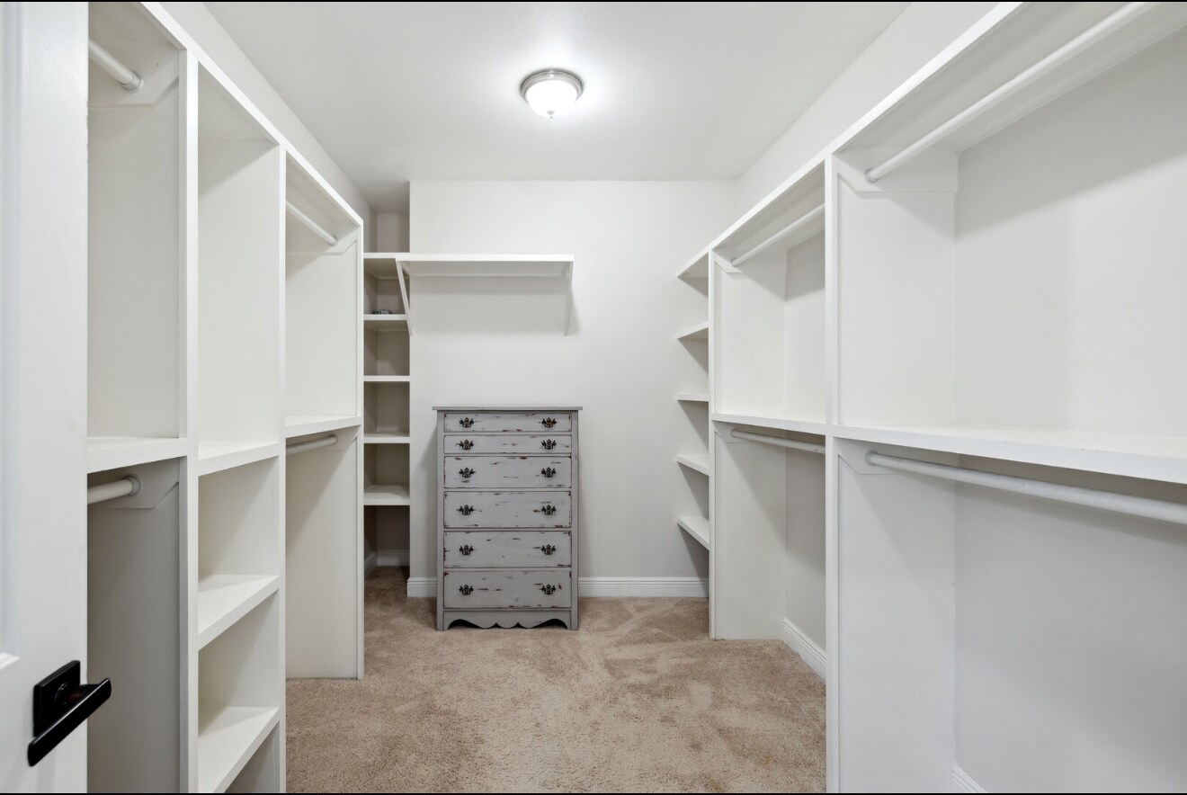 Building Photo - 20 Inlet Cv