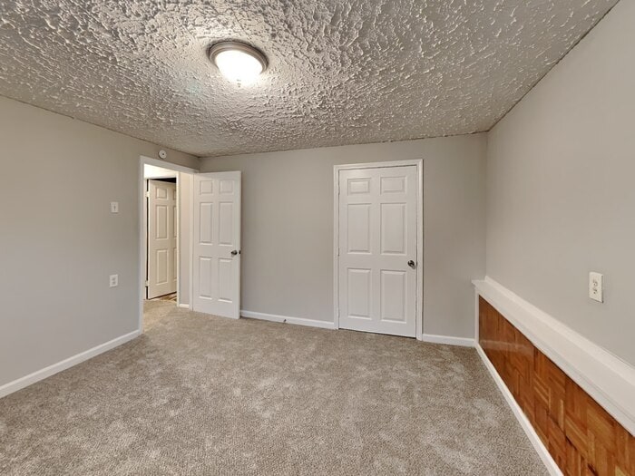 Building Photo - 4784 White Oak Trail