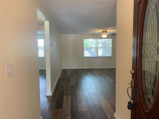 Building Photo - 12510 Queensland Ln