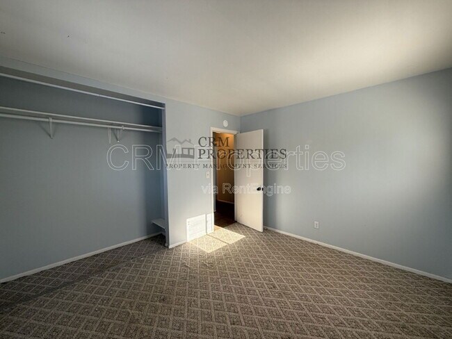 Building Photo - 5801 Monona Dr