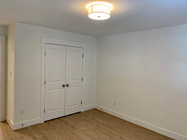 Building Photo - 5214 Campbell Ave