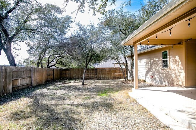 Building Photo - 128 Fort Cobb Way