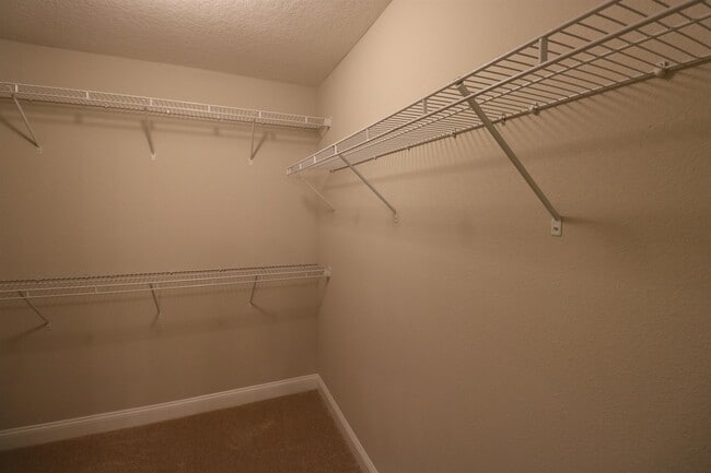 Building Photo - 42 Huesca Ct