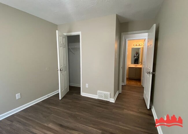 Building Photo - 4355 Annie Mae Cove