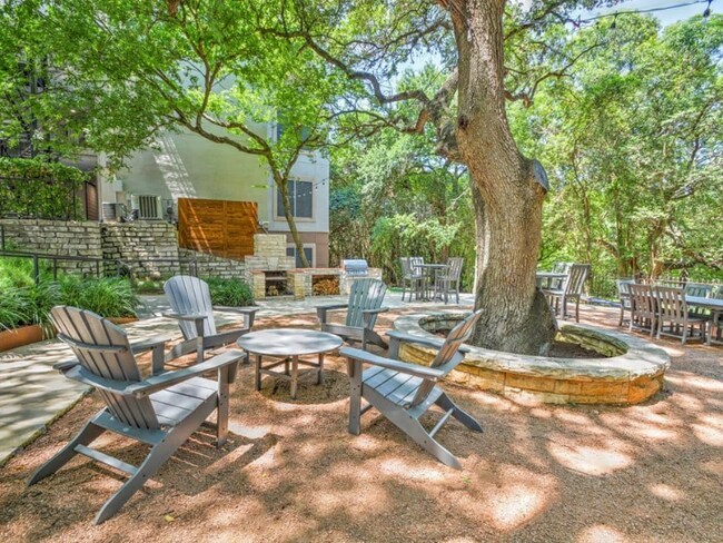 Building Photo - 1221 S Congress Ave