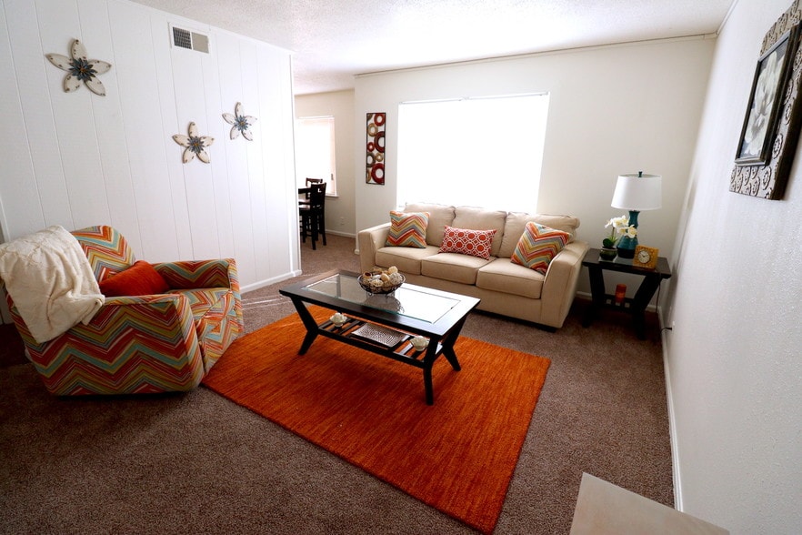 Building Photo - Riverbend Residences