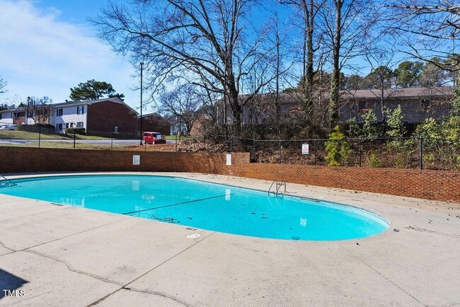 Building Photo - 1020 Nottingham Ct