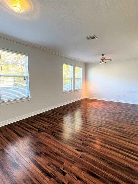 Building Photo - 6921 Interbay Blvd