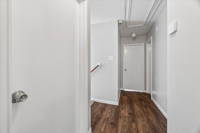 Building Photo - 19811 Shores Edge Dr